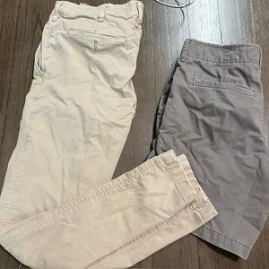 American Eagle BUNDLE Shorts (Size 28) & Pants (Size 30x32)